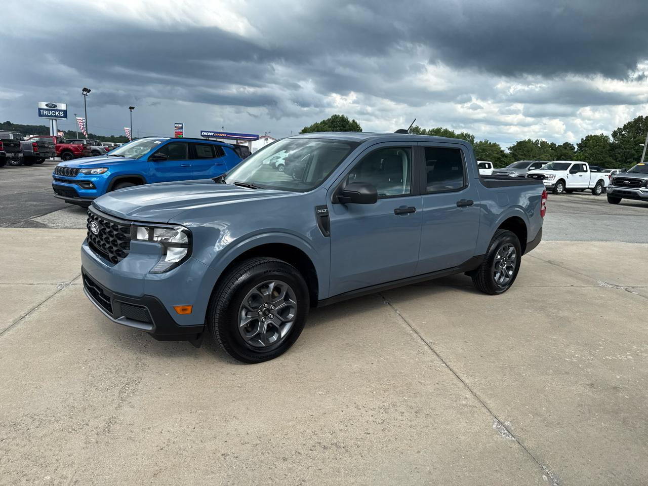 New 2026 Ford Maverick XLT w/ Equipment Group 301A AWD/4WD image 19