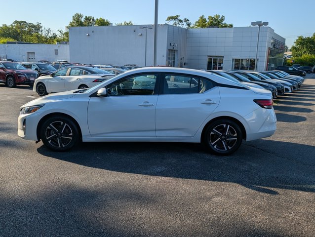 Certified 2024 Nissan Sentra SV FWD image 6