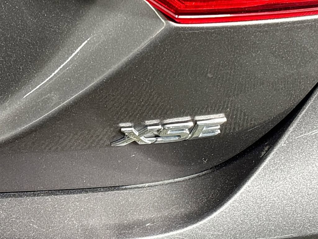 Used 2024 Toyota Camry XSE FWD image 24