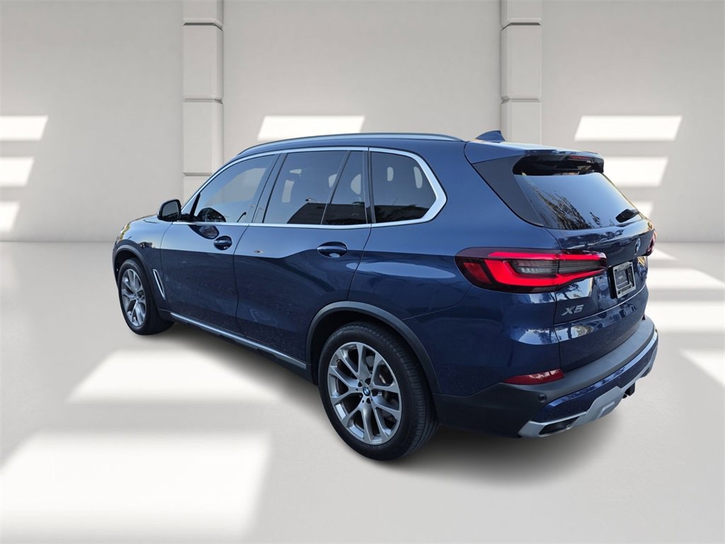 Used 2021 BMW X5 xDrive40i w/ Premium Package image 6