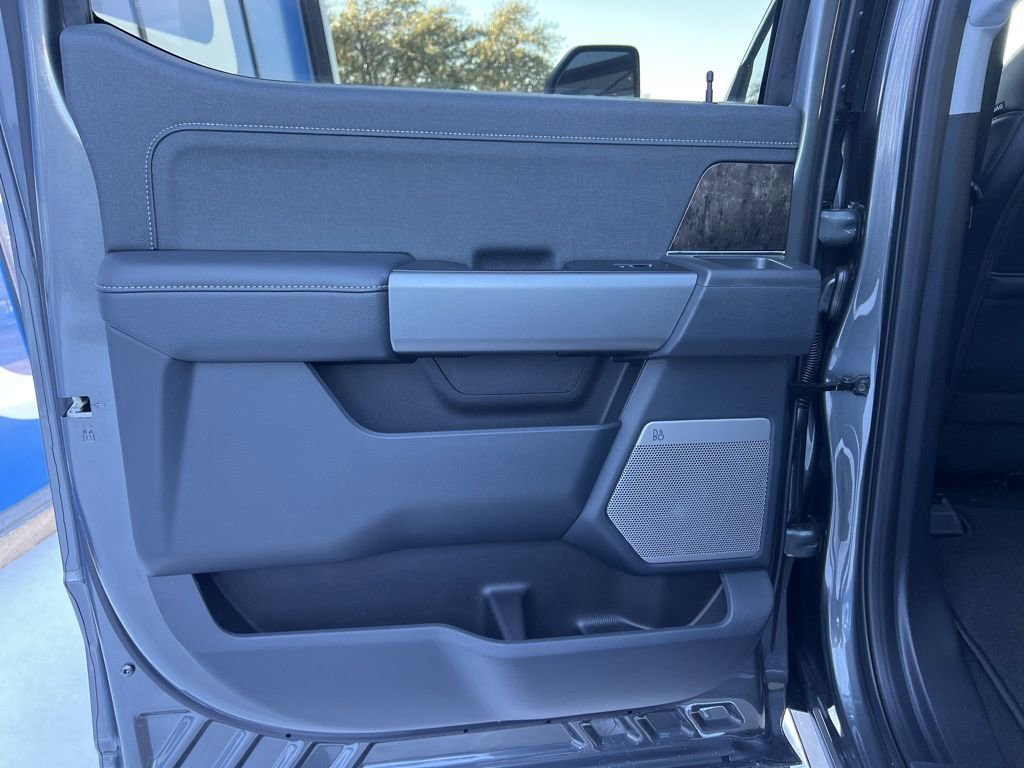 New 2026 Ford F250 Lariat w/ FX4 Off-Road Package image 10