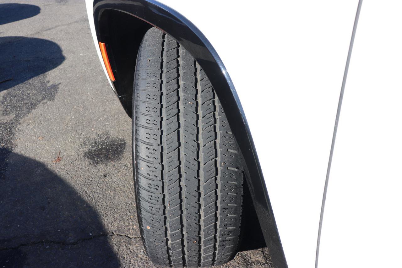 Used 2024 Jeep Wagoneer Series II w/ Flexible Seating Group AWD/4WD image 70