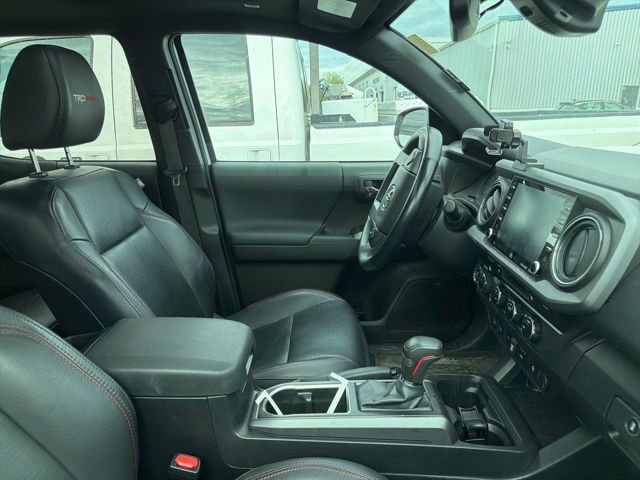 Used 2022 Toyota Tacoma TRD Pro image 6