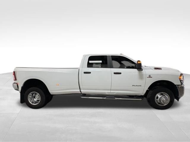 Used 2024 RAM 3500 Big Horn image 6