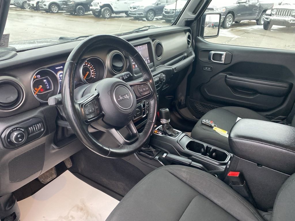 Used 2020 Jeep Gladiator Sport w/ Quick Order Package 24S image 22
