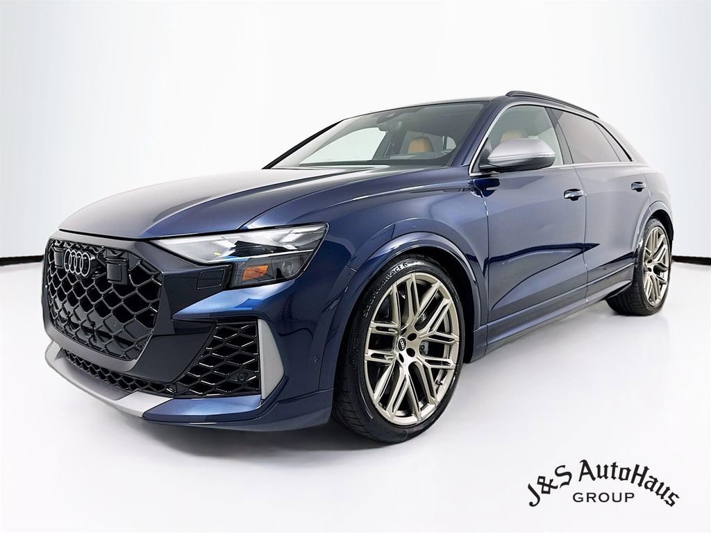 Used 2025 Audi RS Q8 performance image 3