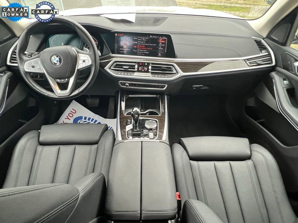 Used 2021 BMW X7 xDrive40i w/ Premium Package image 2