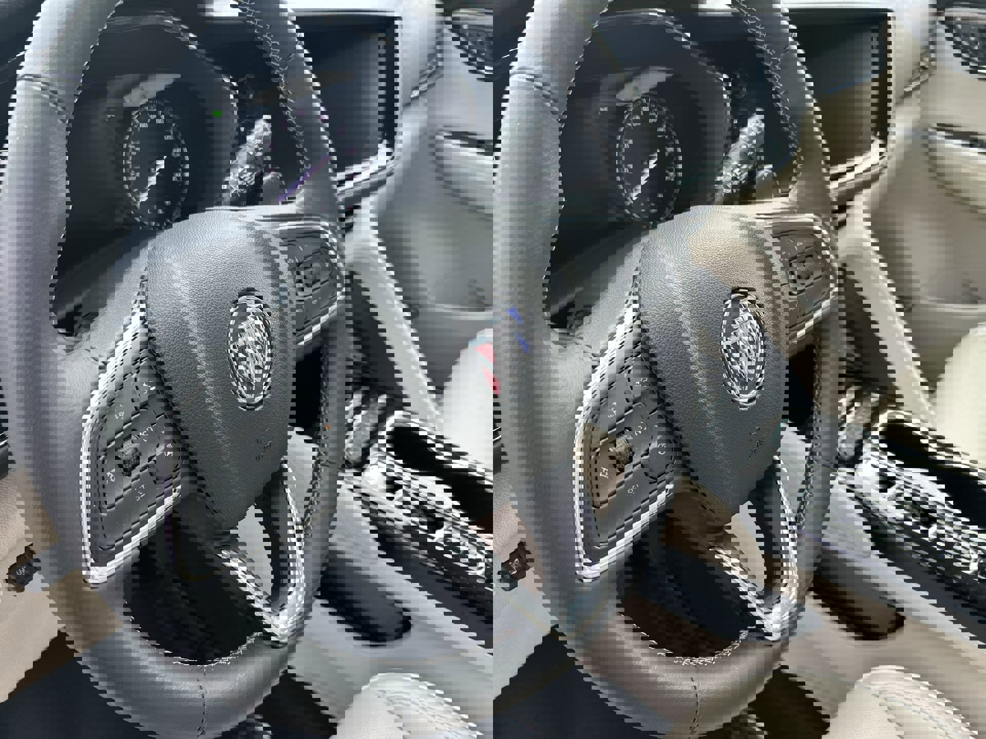 Certified 2023 Buick Envision Avenir image 14