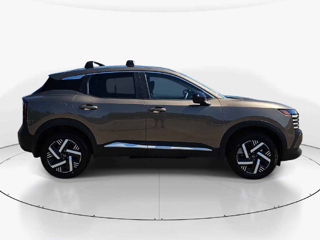 New 2027 Nissan Kicks SV FWD image 5
