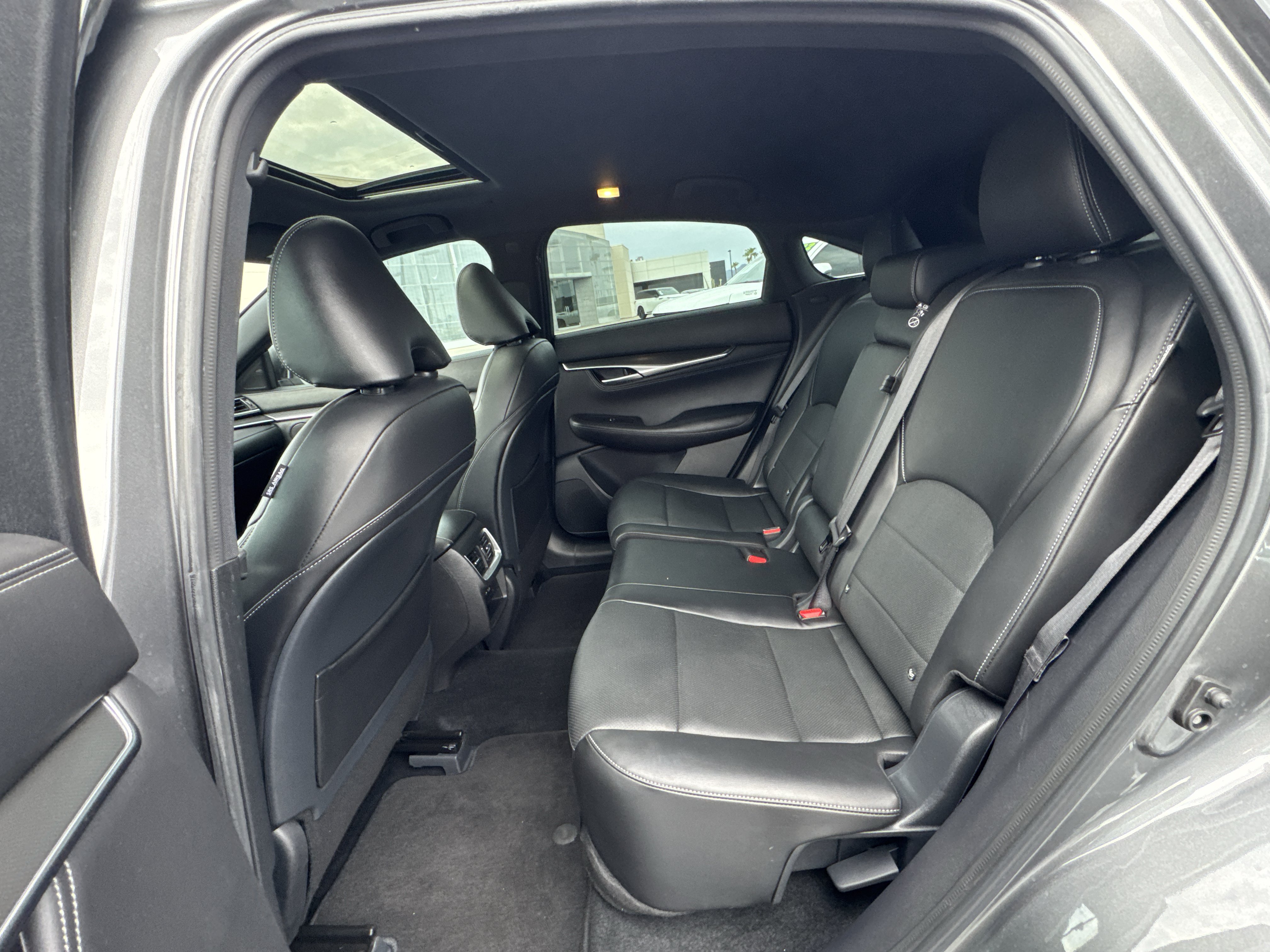 Used 2025 INFINITI QX55 Luxe w/ Cargo Package AWD/4WD image 26