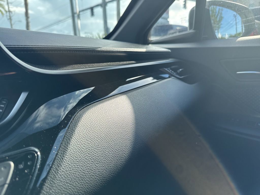 Used 2018 Toyota C-HR XLE image 17