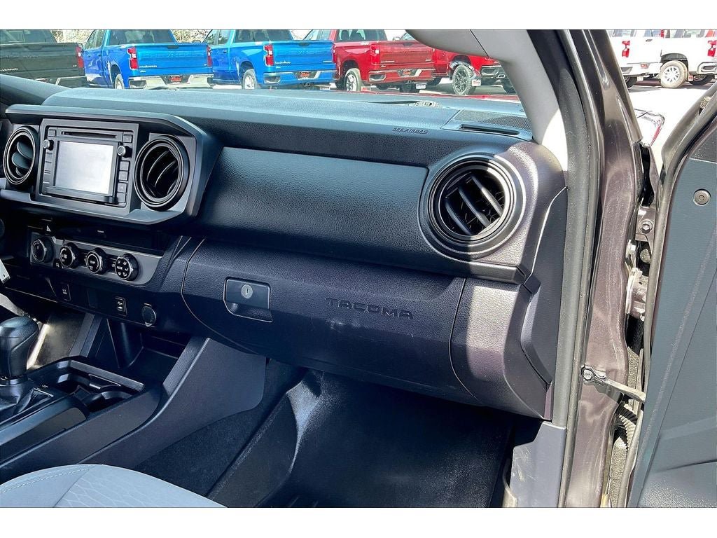 Used 2017 Toyota Tacoma SR w/ Tow Package AWD/4WD image 18