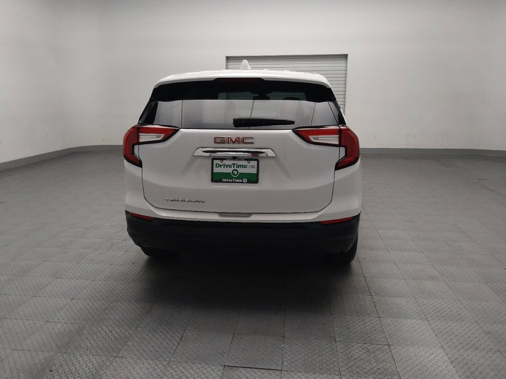 Used 2023 GMC Terrain SLE w/ LPO, Floor Liner Package image 7