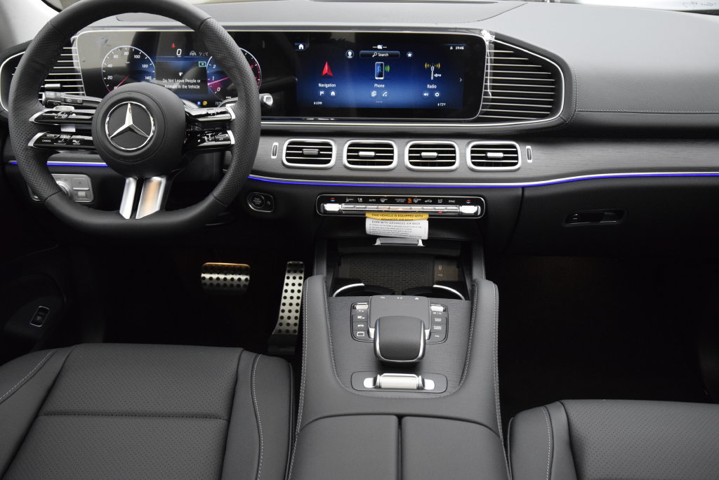 New 2026 Mercedes-Benz GLS 450 4MATIC image 21