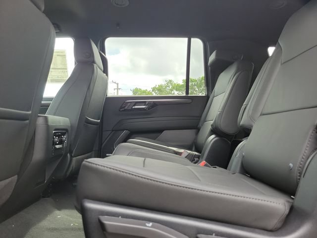New 2026 Chevrolet Suburban LT w/ Comfort Package RWD image 7