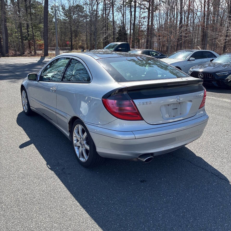 Used 2002 Mercedes-Benz C 230 Coupe image 3