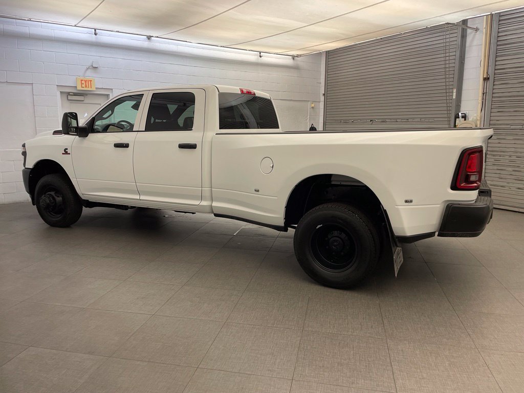 New 2026 RAM 3500 Tradesman AWD/4WD image 6