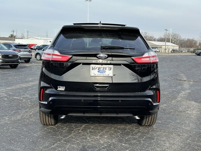 New 2024 Ford Edge ST-Line image 8