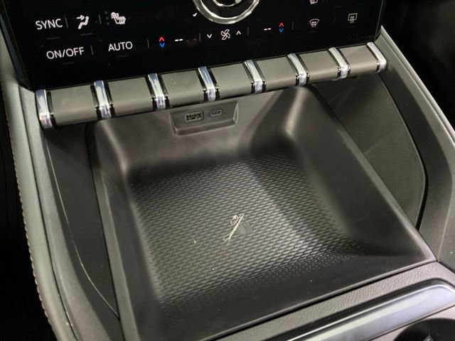 New 2026 GMC Terrain AT4 w/ LPO, Floor Liner Package image 23