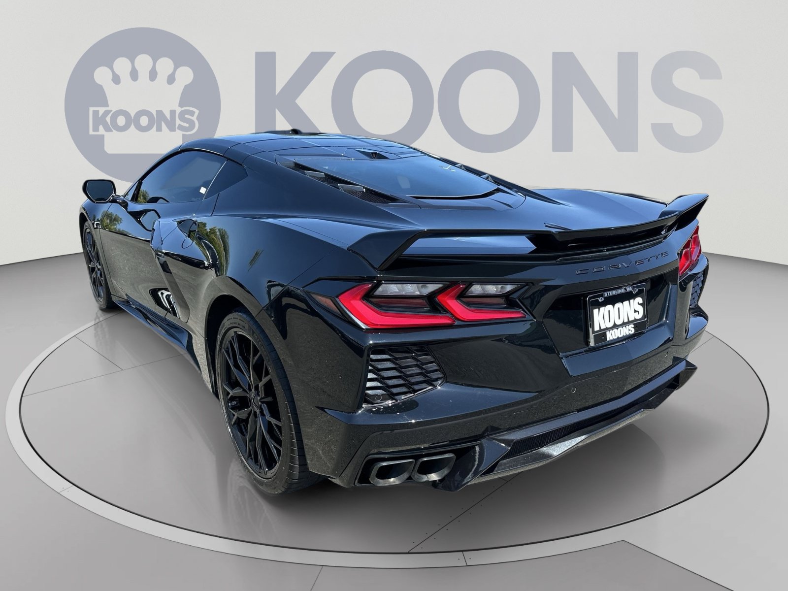 Used 2024 Chevrolet Corvette Stingray Preferred Cpe w/ Z51 Performance Package RWD image 8