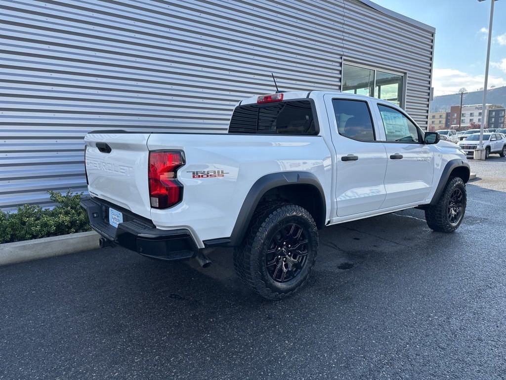 New 2026 Chevrolet Colorado Trail Boss AWD/4WD image 3