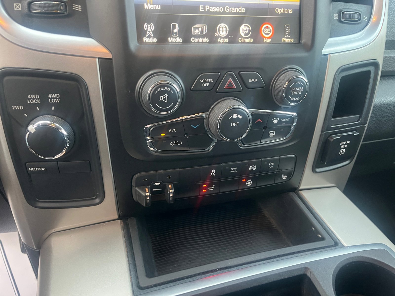 Used 2014 RAM 2500 Lone Star image 30