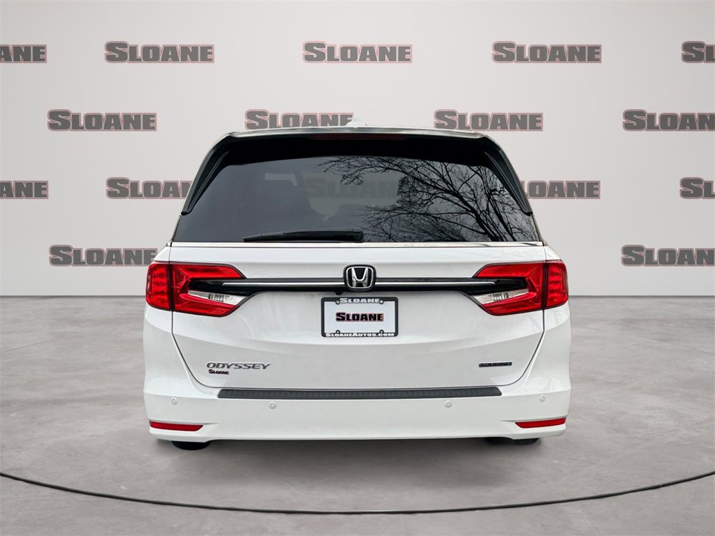 Used 2023 Honda Odyssey Touring image 4
