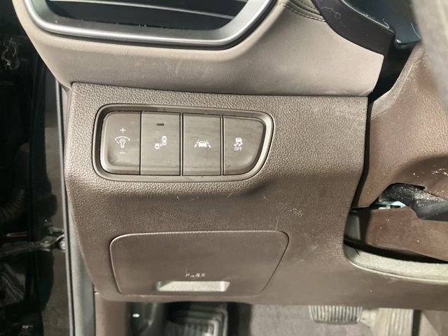 Used 2019 Hyundai Santa Fe SEL image 10