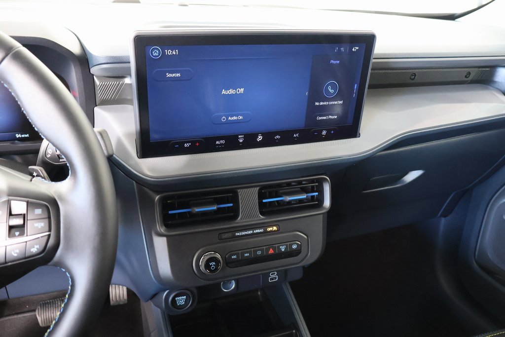 Used 2025 Ford Maverick Lobo image 5