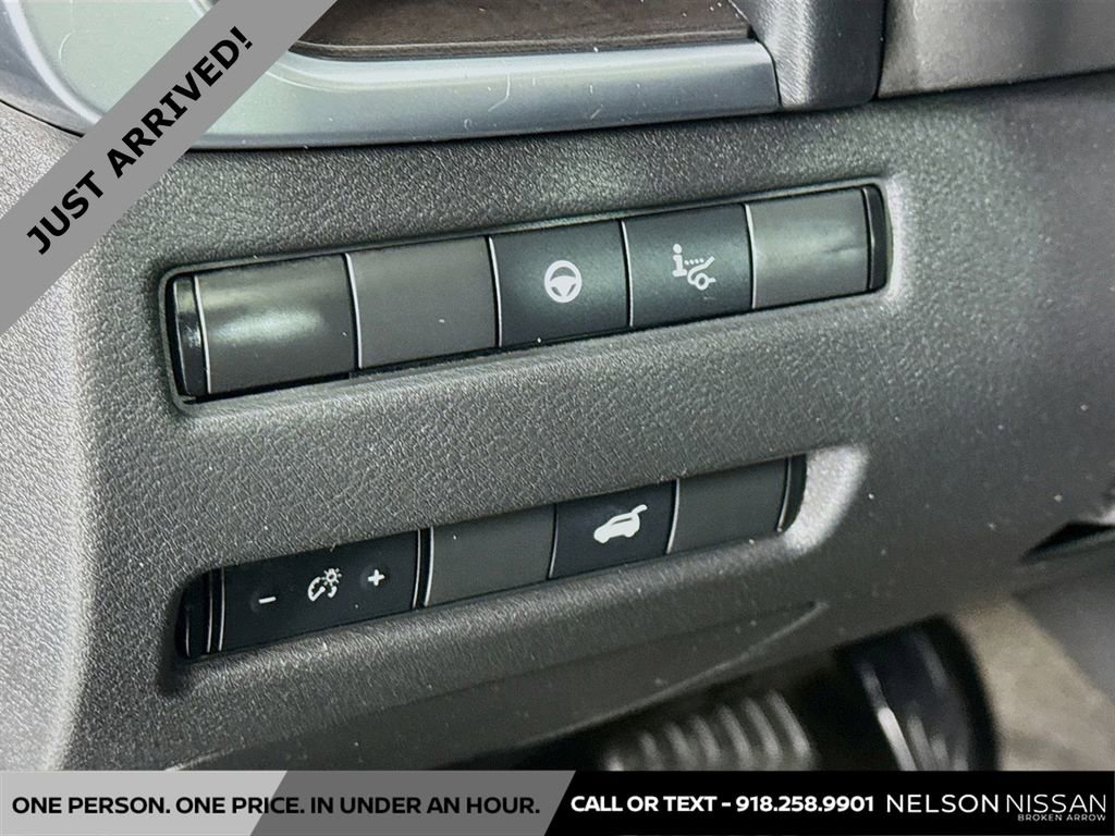 Certified 2023 Nissan Rogue Platinum w/ Platinum Premium Package image 10