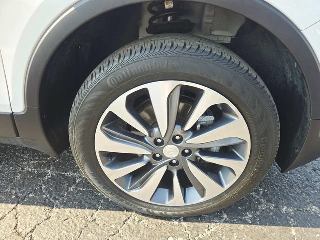 Certified 2022 Buick Encore Preferred w/ Safety Package AWD/4WD image 13
