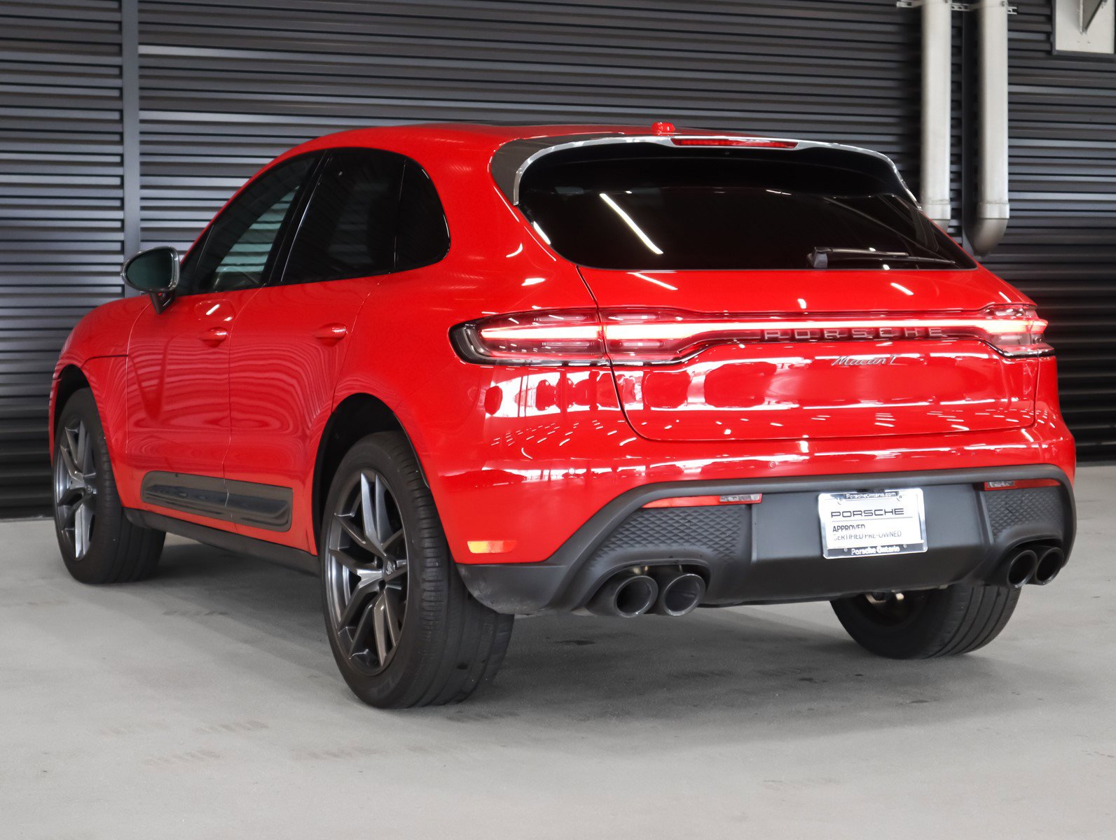 Certified 2024 Porsche Macan Turbo w/ Premium Plus Package image 3