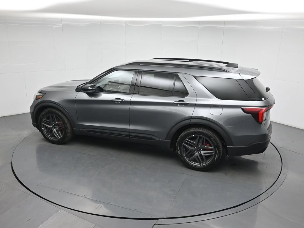 New 2026 Ford Explorer ST w/ Sun And Sound Package AWD/4WD image 39
