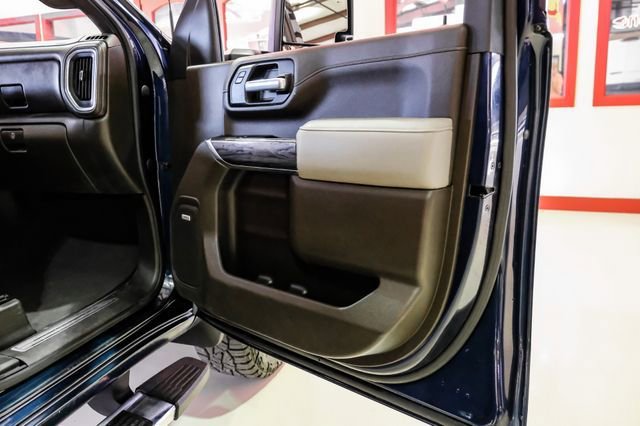 Used 2022 Chevrolet Silverado 3500 LTZ w/ LTZ Plus Package image 46