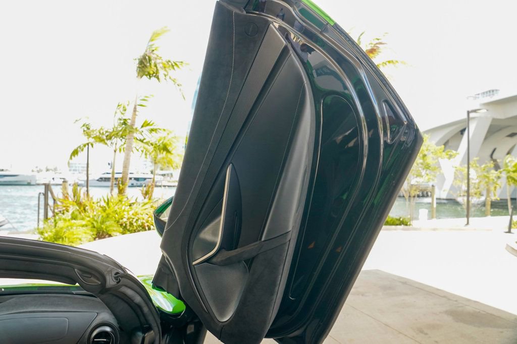 Used 2024 McLaren 750S Spider image 87