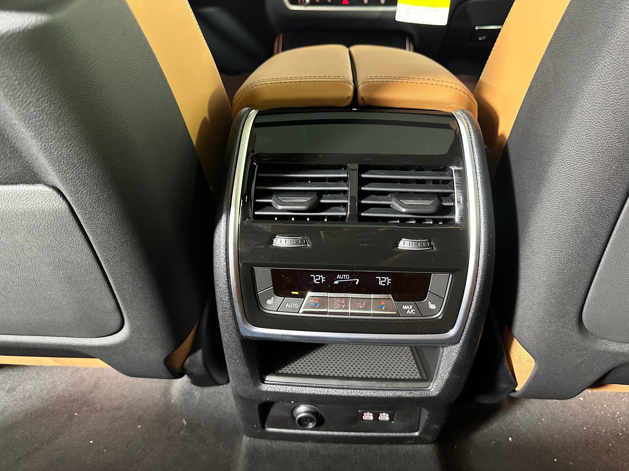 New 2026 BMW X5 xDrive50e w/ Executive Package image 30