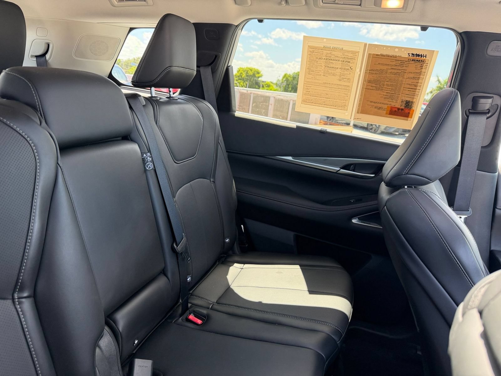 Used 2026 INFINITI QX60 Luxe FWD image 40