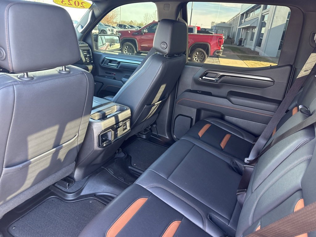 Used 2023 GMC Sierra 1500 AT4 w/ Technology Package image 19