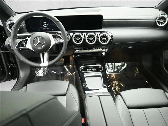 Used 2026 Mercedes-Benz CLA 250 4MATIC image 21