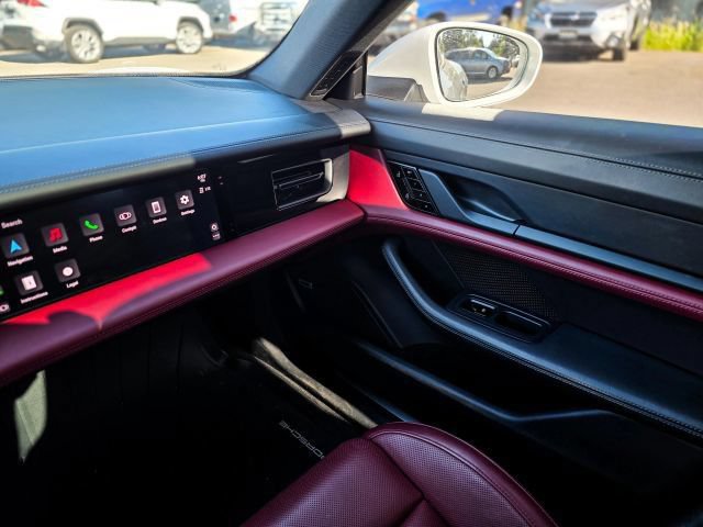 Used 2020 Porsche Taycan 4S AWD/4WD image 47