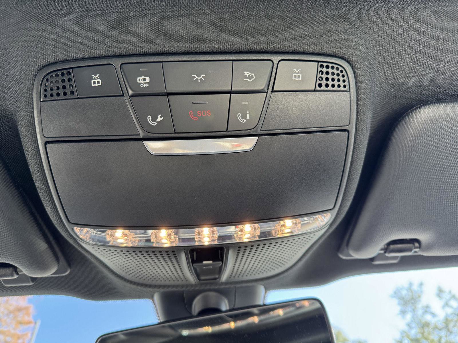 Used 2017 Mercedes-Benz E 300 image 13