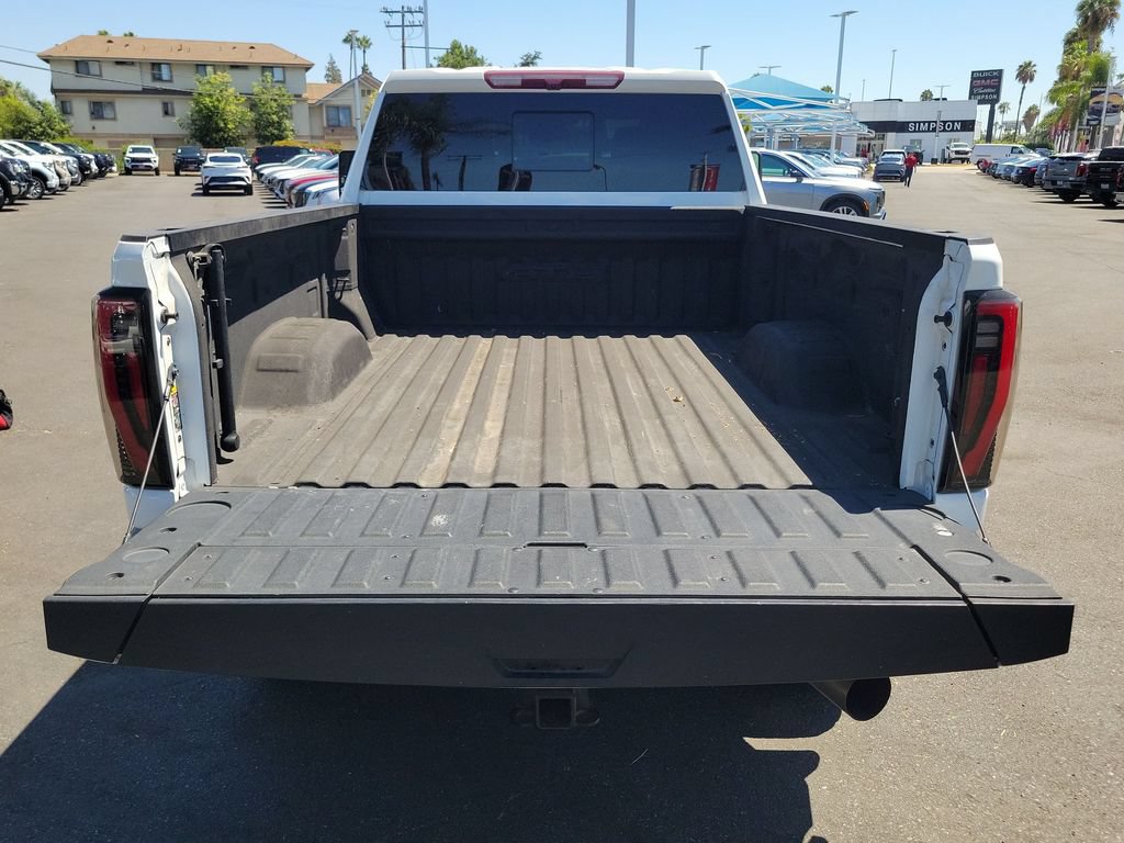 Used 2024 GMC Sierra 2500 AT4 w/ AT4 Preferred Package AWD/4WD image 25