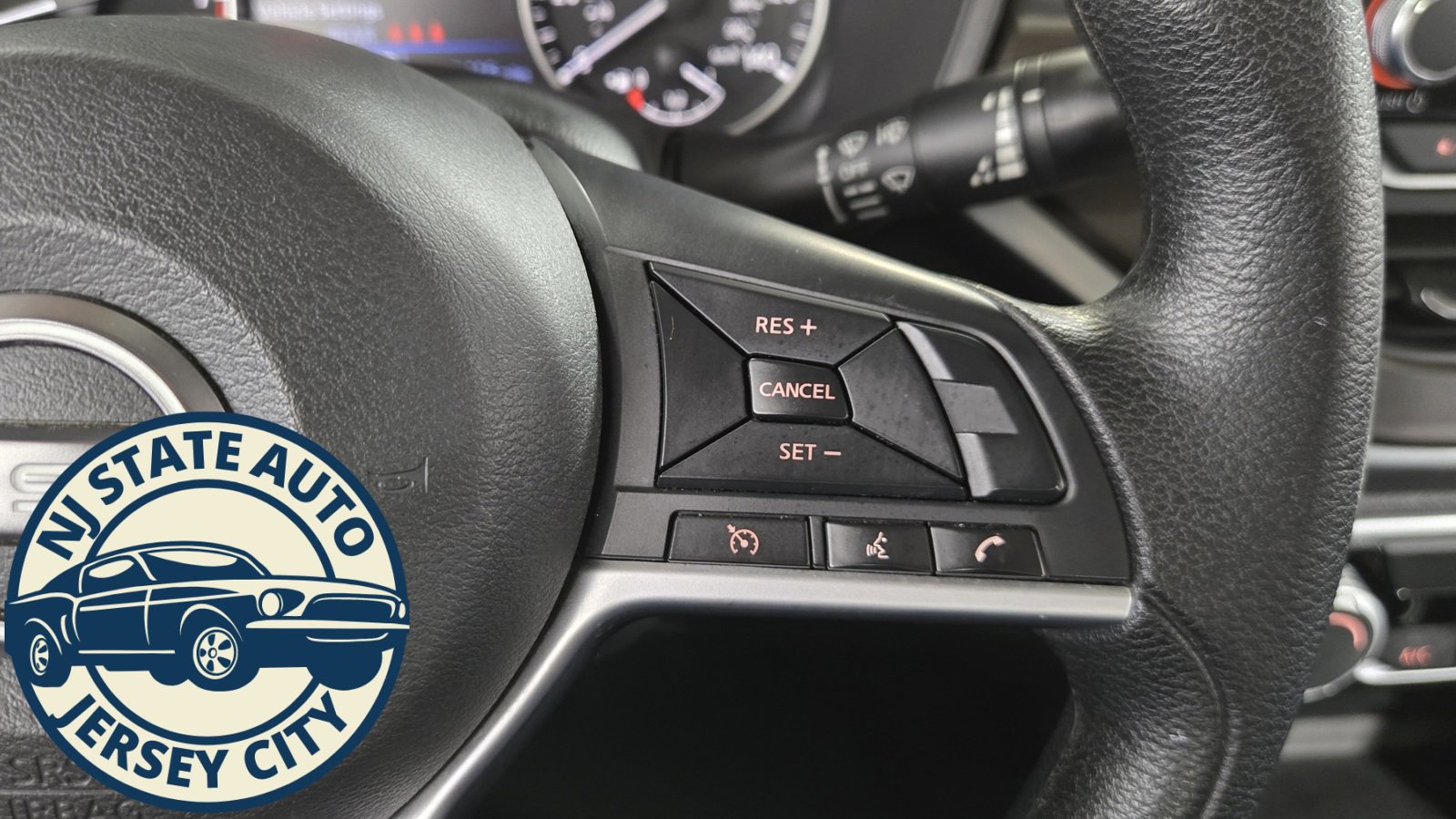 Used 2024 Nissan Altima 2.5 SV image 12