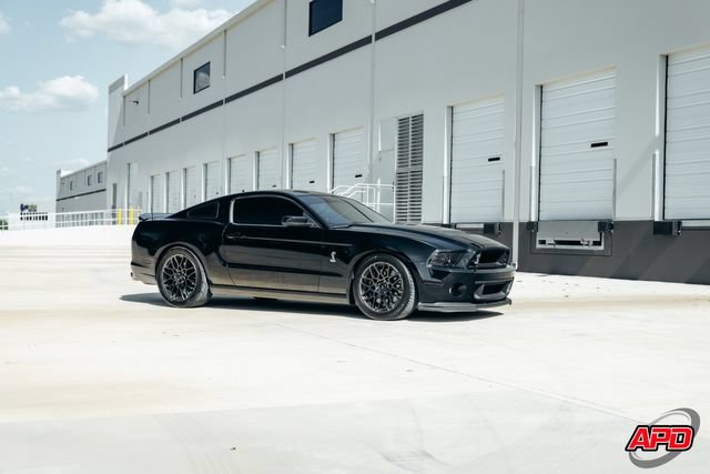 Used 2013 Ford Mustang Shelby GT500 RWD image 18