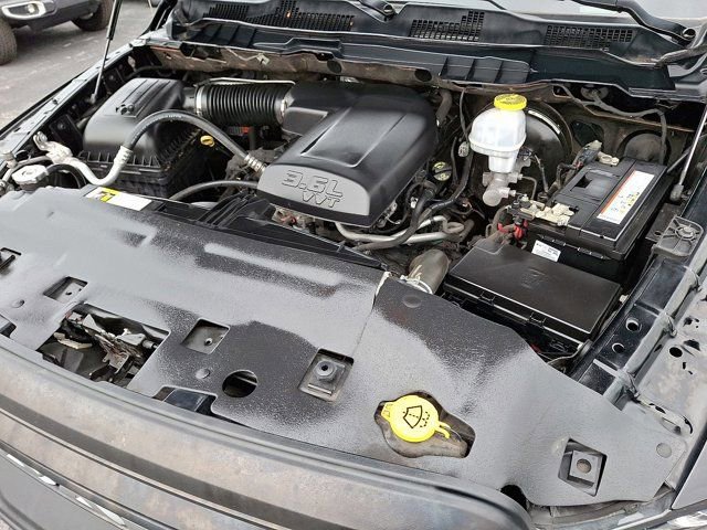 Certified 2019 RAM 1500 Classic Warlock image 32