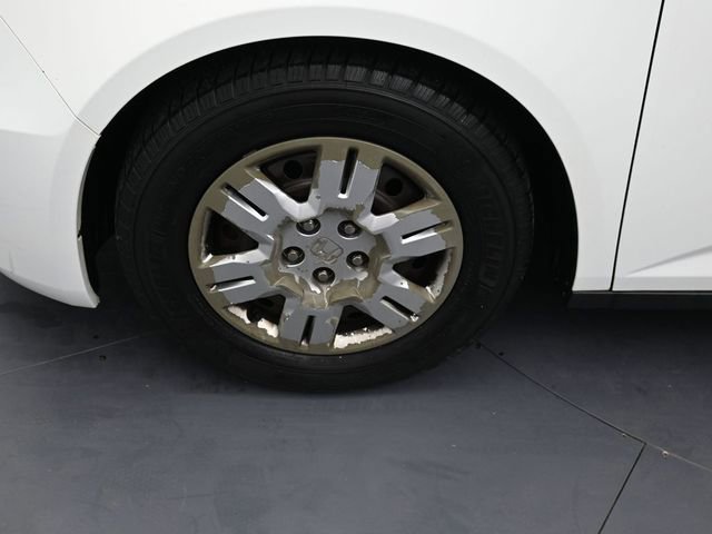 Used 2013 Honda Odyssey LX image 9