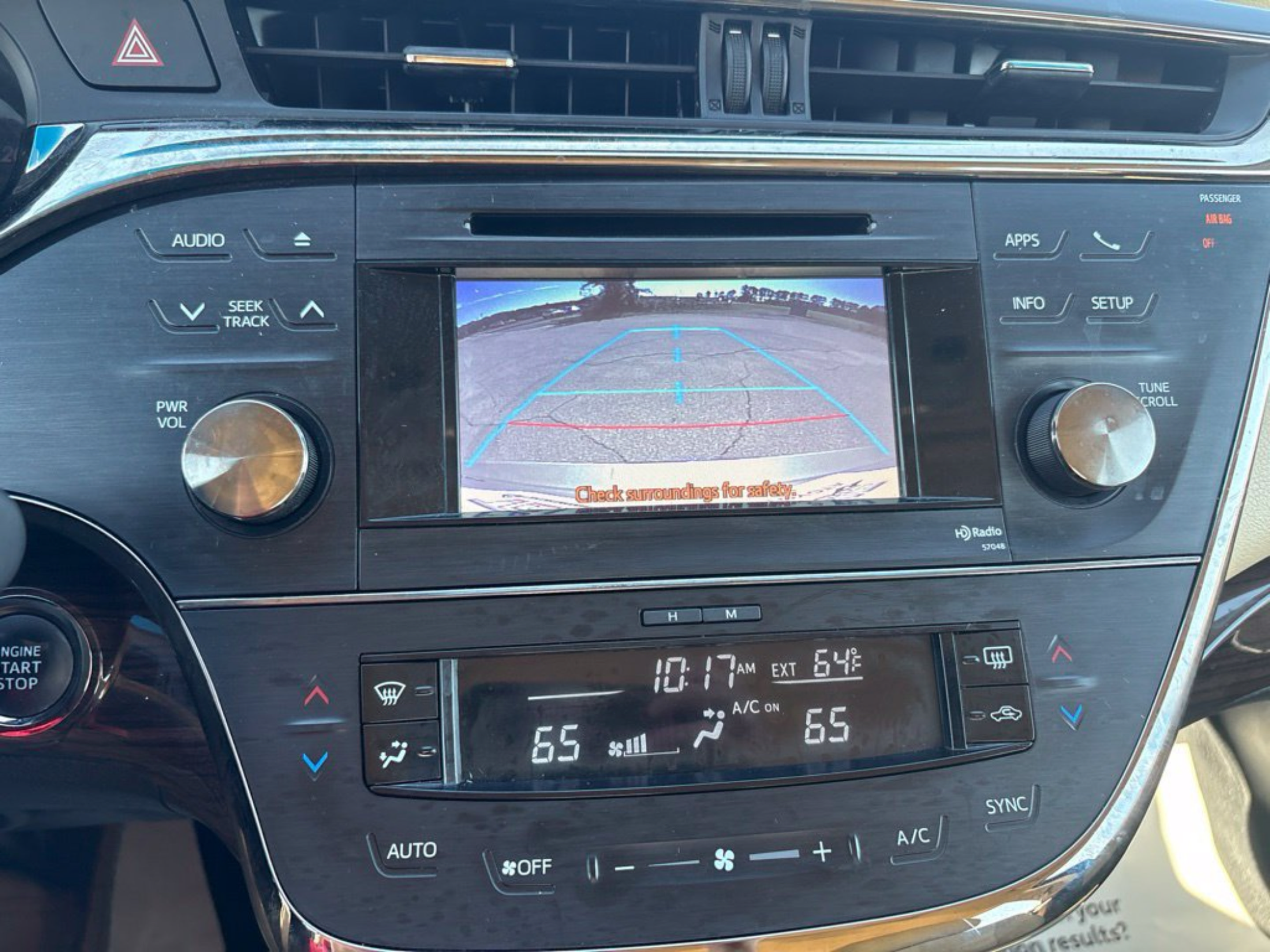 Used 2014 Toyota Avalon XLE Touring FWD image 12