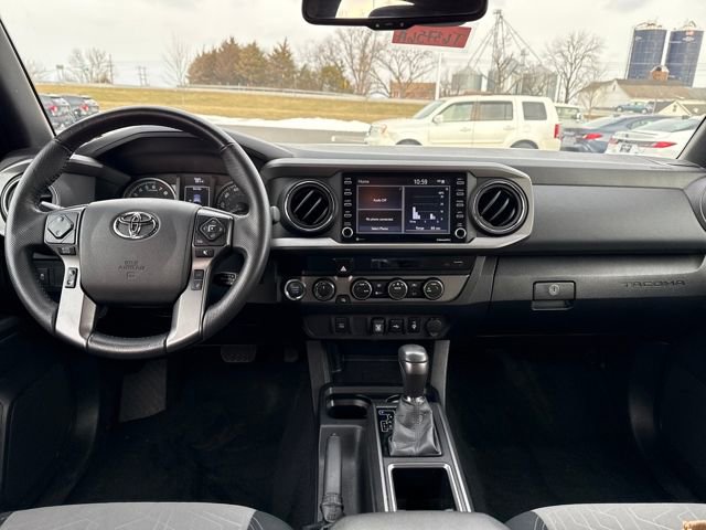 Used 2023 Toyota Tacoma TRD Off-Road image 11