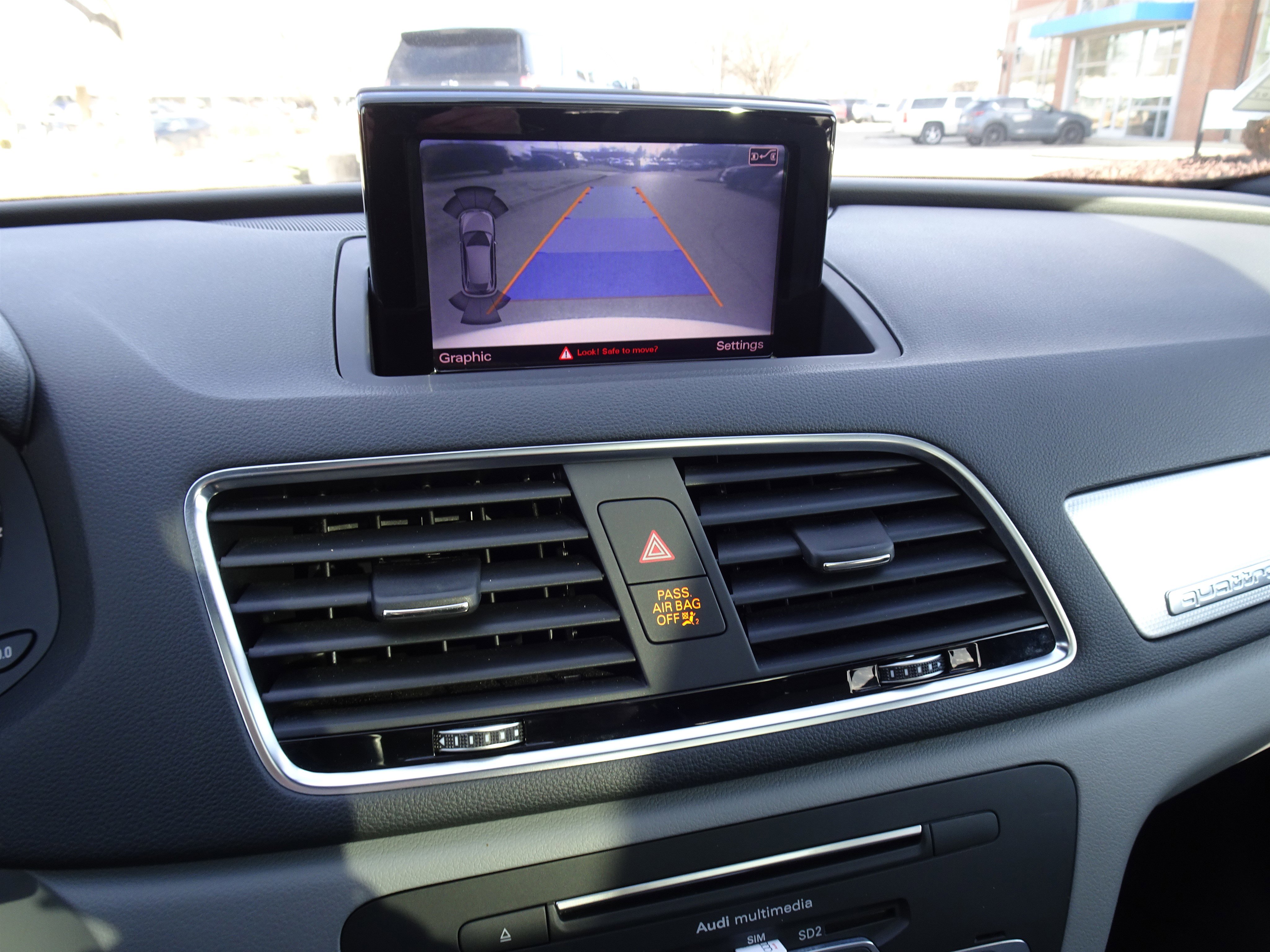 Used 2018 Audi Q3 2.0T Premium Plus image 15