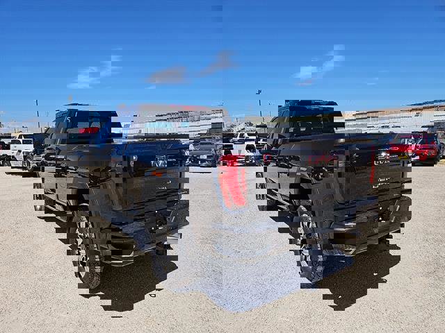 New 2025 GMC Sierra 2500 Denali w/ Denali Reserve Package image 3